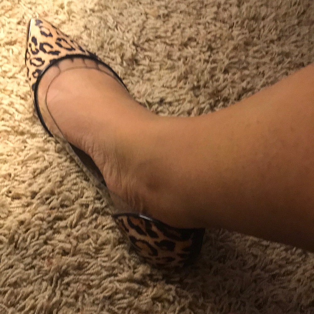 Flats - Picture 4 of 7